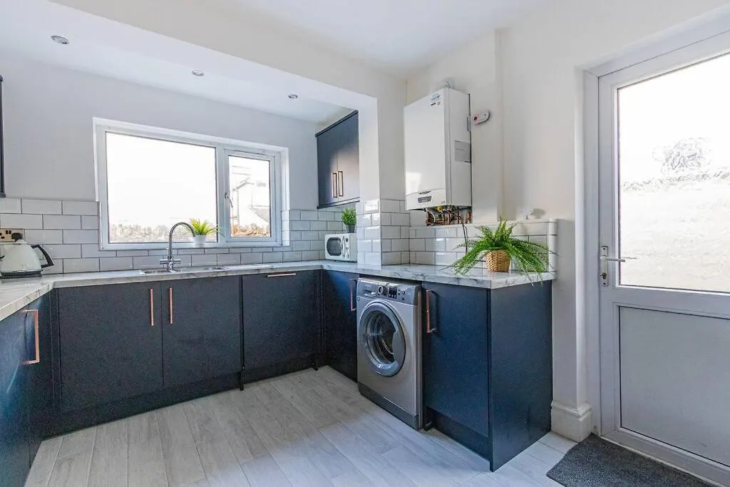 New Stylish 5Bd, 5Min From Town Villa Cardiff Feriehus